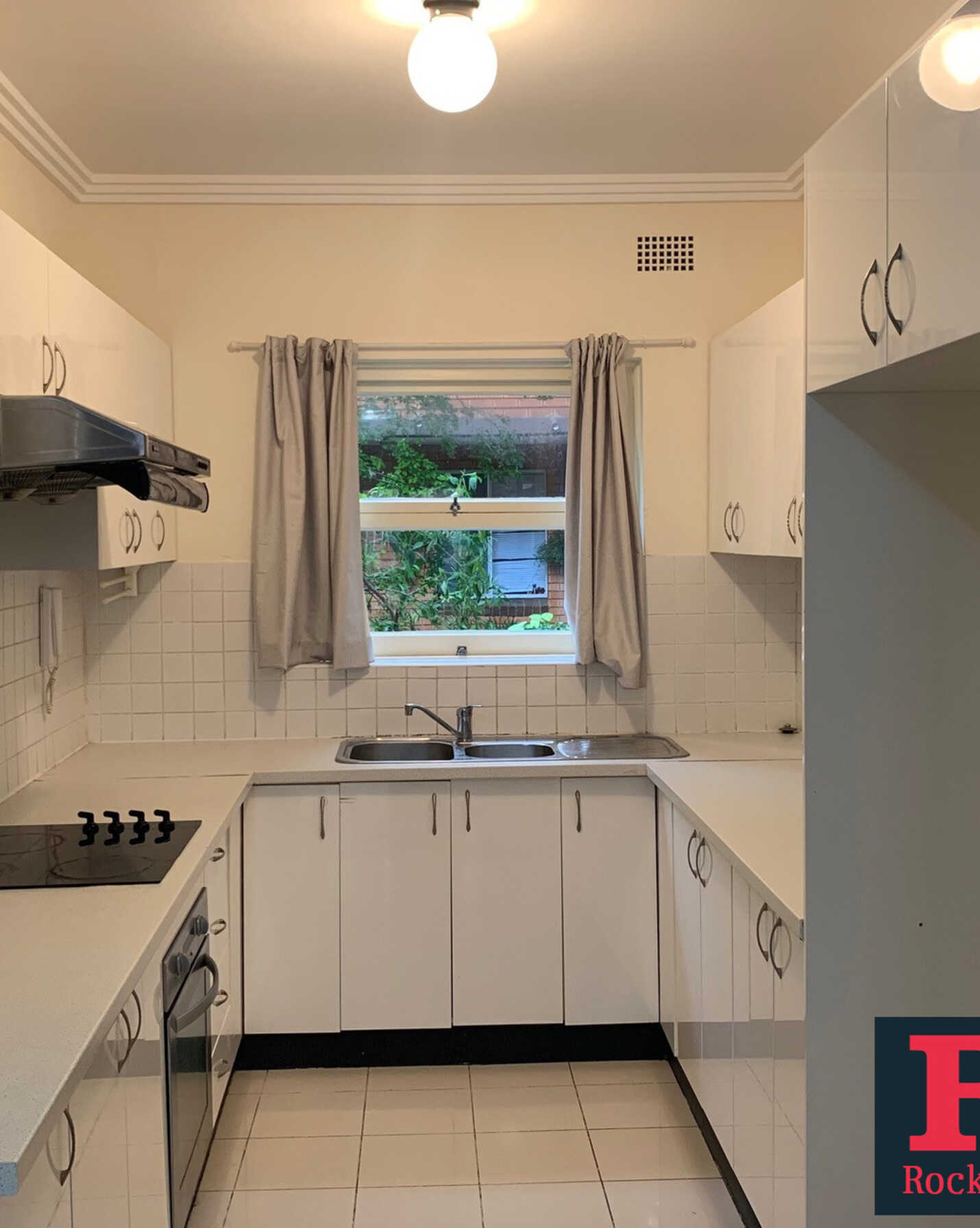 4/4 Monomeeth Street Bexley, Bexley - Thumbnail 3