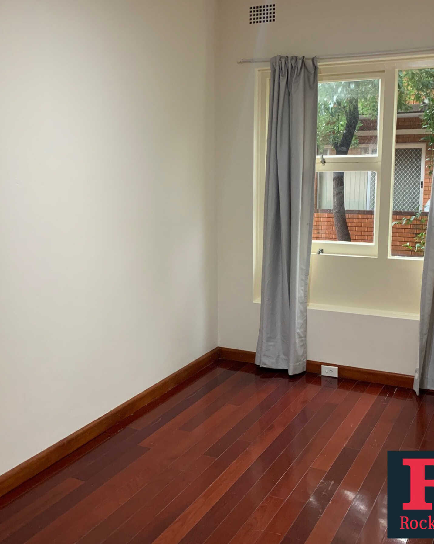 4/4 Monomeeth Street Bexley, Bexley - Thumbnail 4