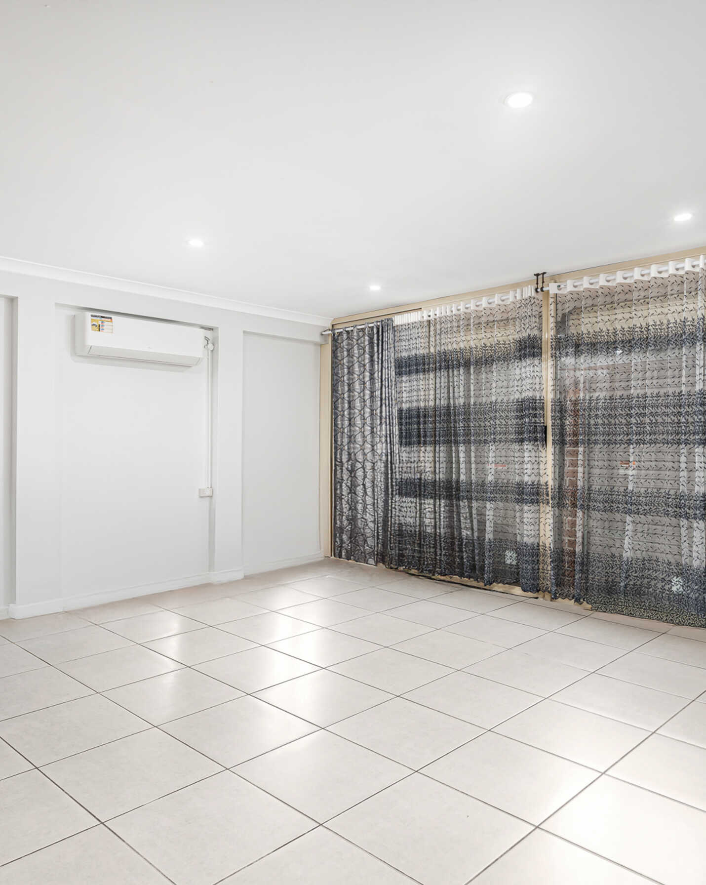 17 Mabuhay Grove Mount Druitt, Druitt - Thumbnail 6
