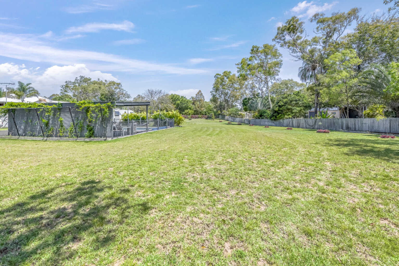 20 Kingfisher Crescent Moore Park Beach