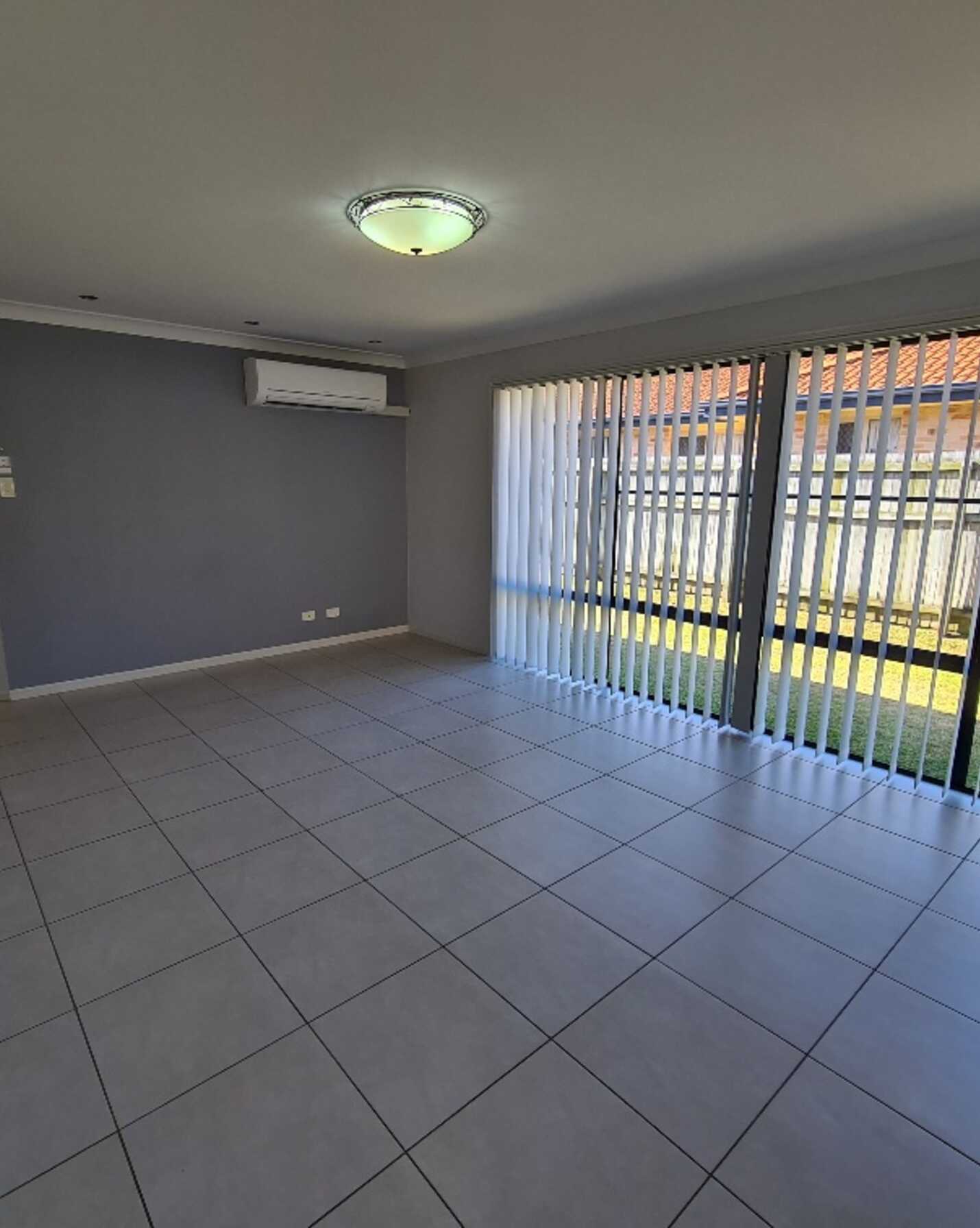 4 Corrimal Place Sandstone Point, Point - Thumbnail 4