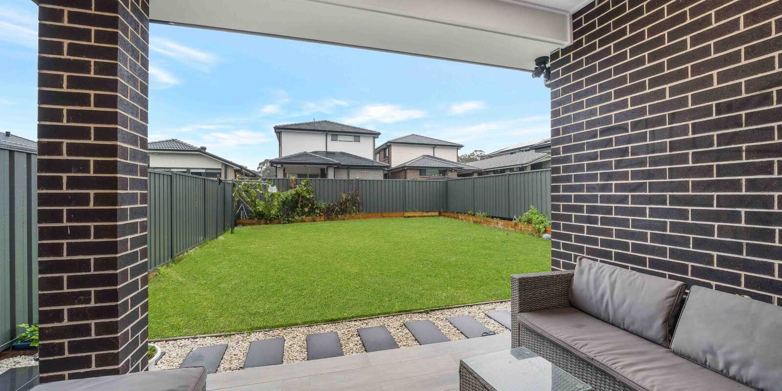 14 Apiary Street Austral 14 Apiary Street Austral