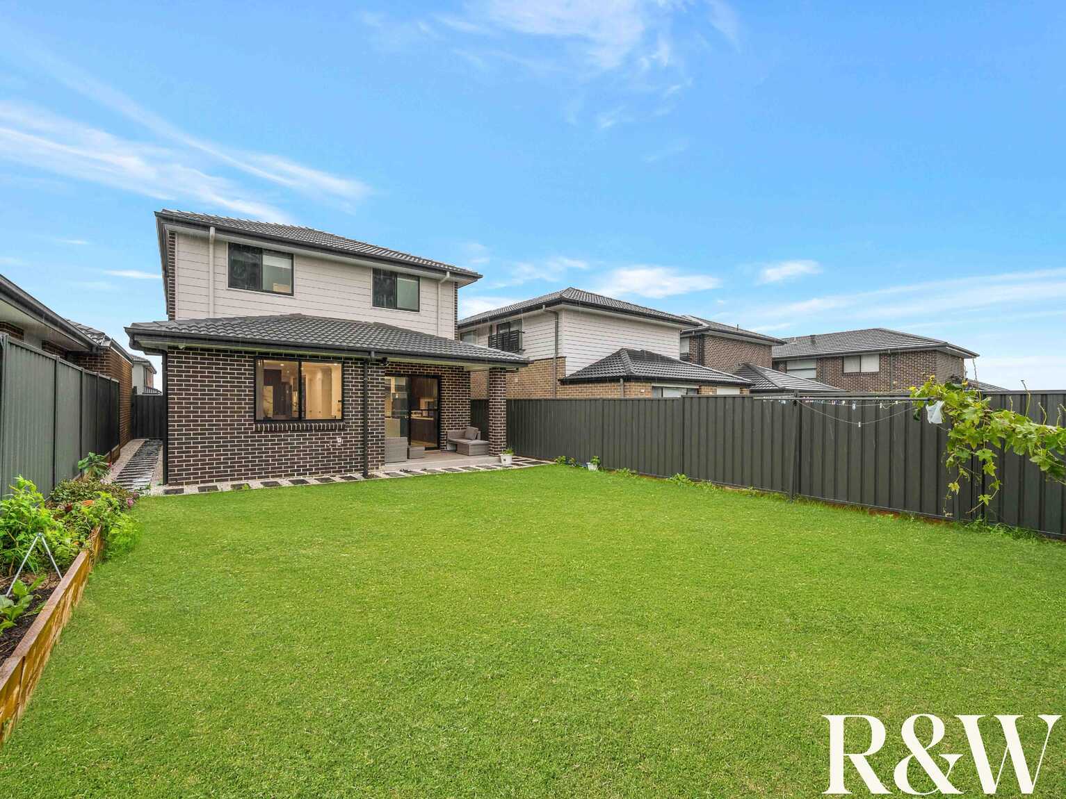14 Apiary Street Austral 14 Apiary Street Austral