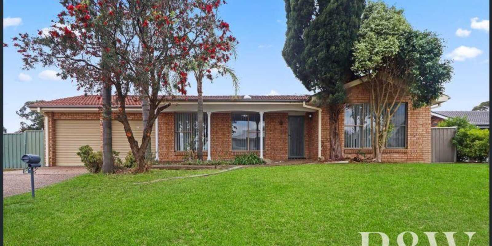 17 Rainbow Place, St Clair 17 Rainbow Place, St Clair