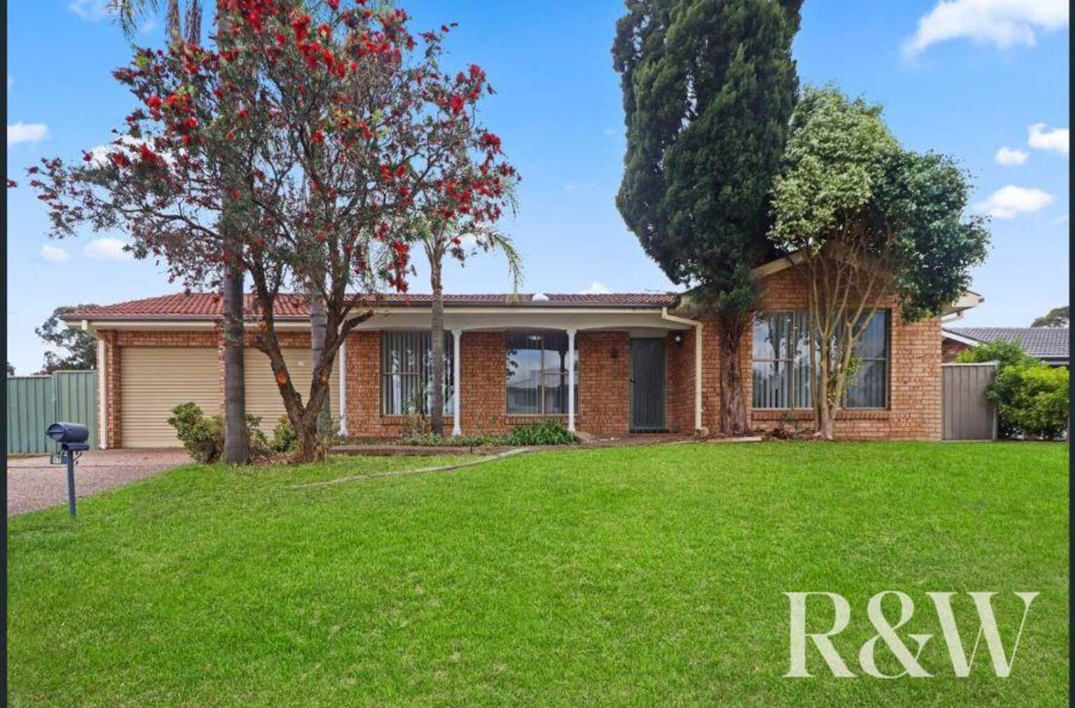 17 Rainbow Place, St Clair 17 Rainbow Place, St Clair