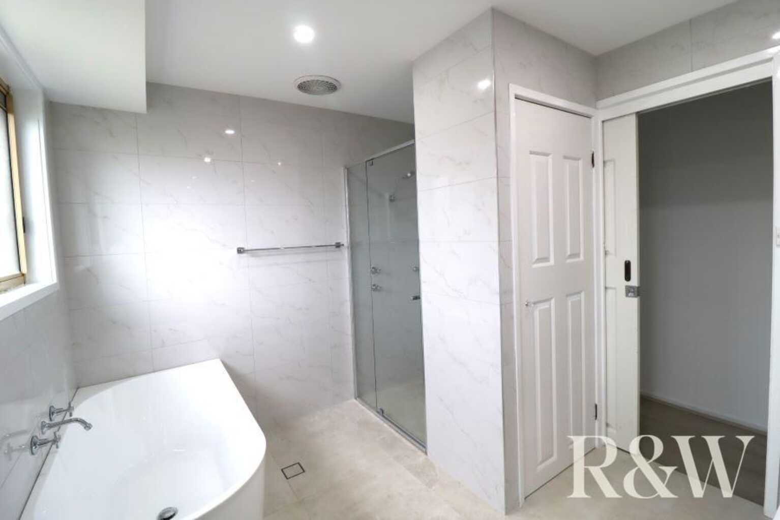 17 Rainbow Place, St Clair