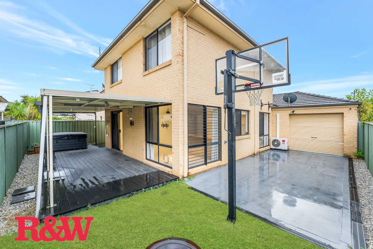 20 Royal George Drive Harrington Park 20 Royal George Drive Harrington Park