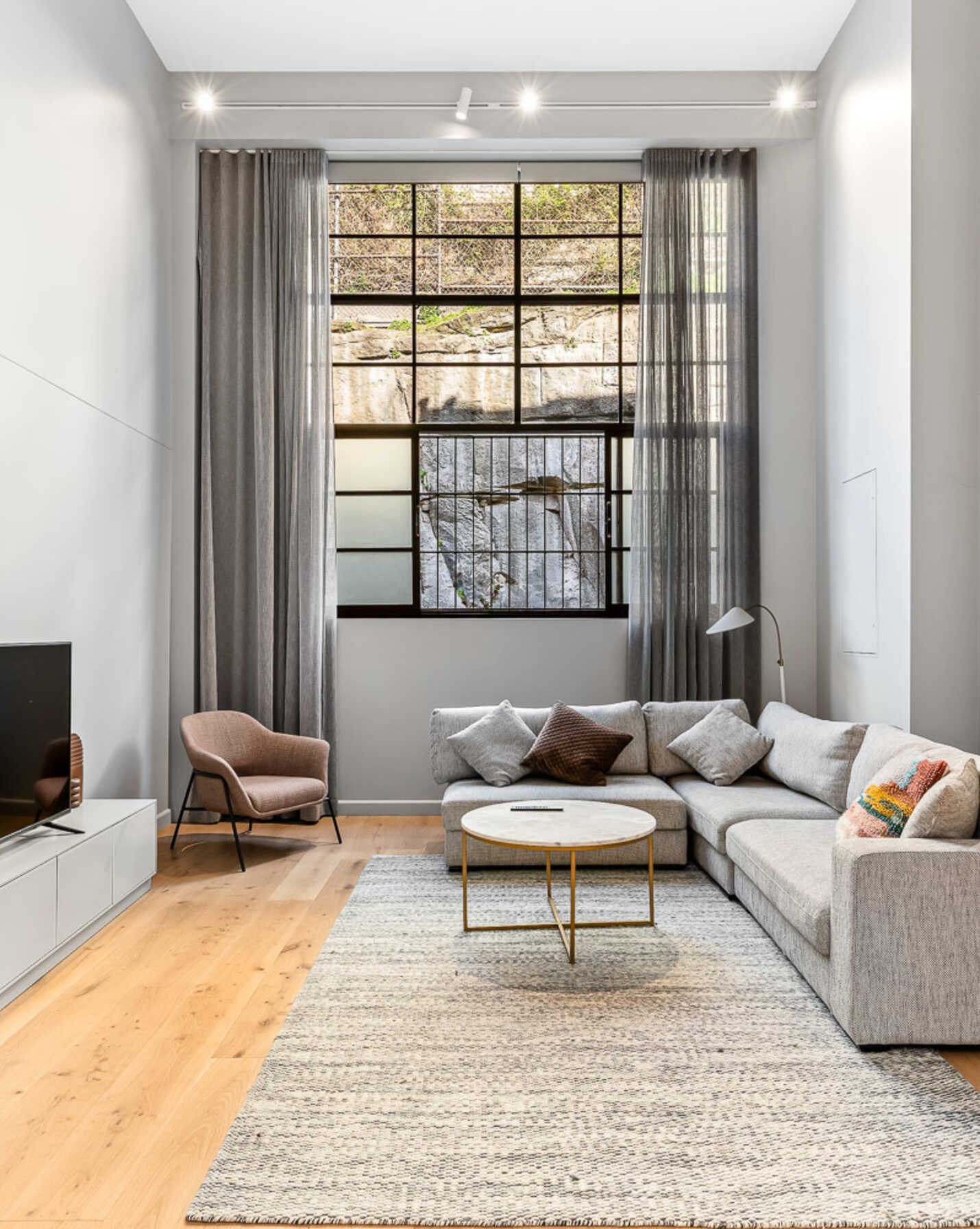 4/48-64 Wentworth Park Road Glebe, Glebe - Thumbnail 2