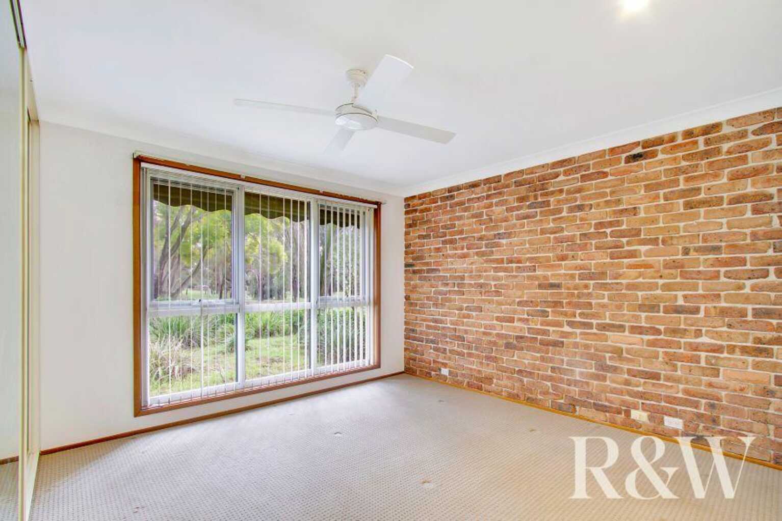 11 Moonah Grove St Clair 11 Moonah Grove St Clair