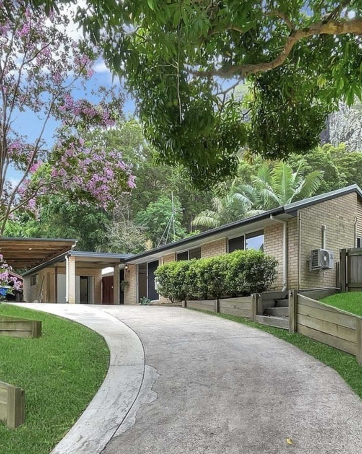 74 Suncoast Beach Drive Mount Coolum, Coolum - Image 1