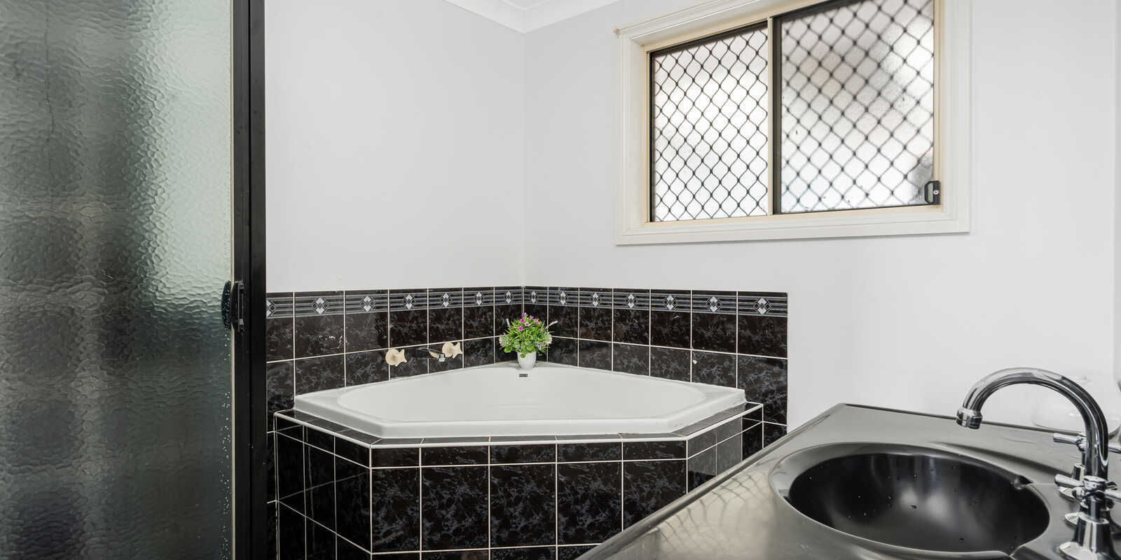 17 Mabuhay Grove Mount Druitt 17 Mabuhay Grove Mount Druitt