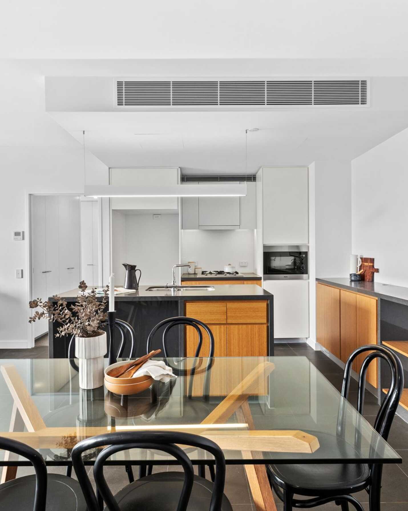 32/68 Sir John Young Crescent Woolloomooloo, Woolloomooloo - Thumbnail 5
