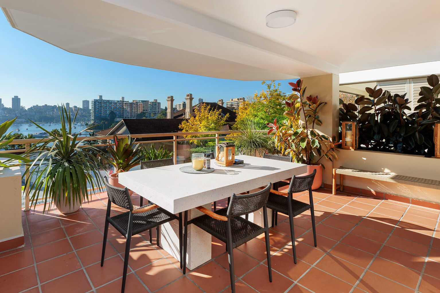 4/11 Billyard Avenue Elizabeth Bay 4/11 Billyard Avenue Elizabeth Bay