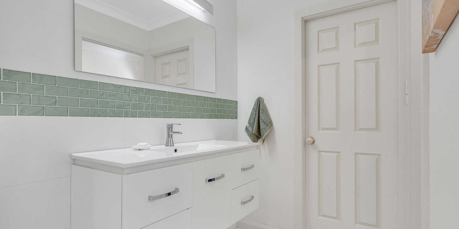122 Cornwall Road Exeter 122 Cornwall Road Exeter