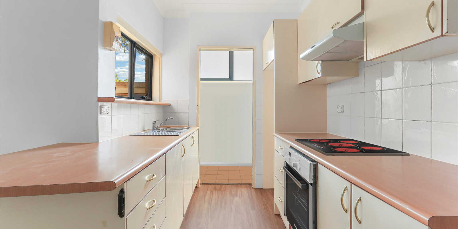30/34 The Crescent Dee Why