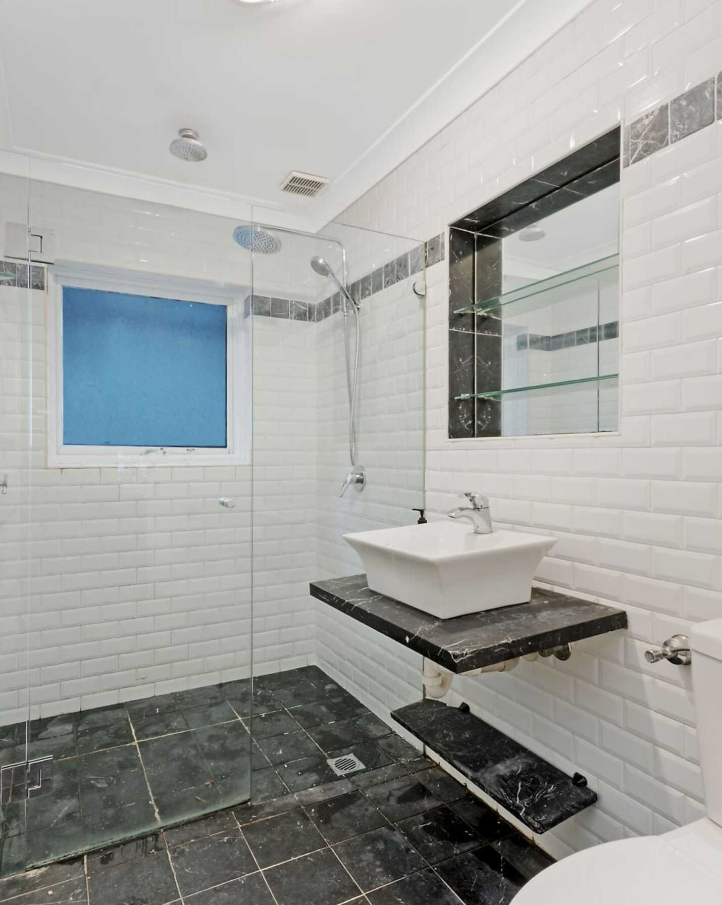 2/113 Victoria Street Potts Point, Point - Thumbnail 3