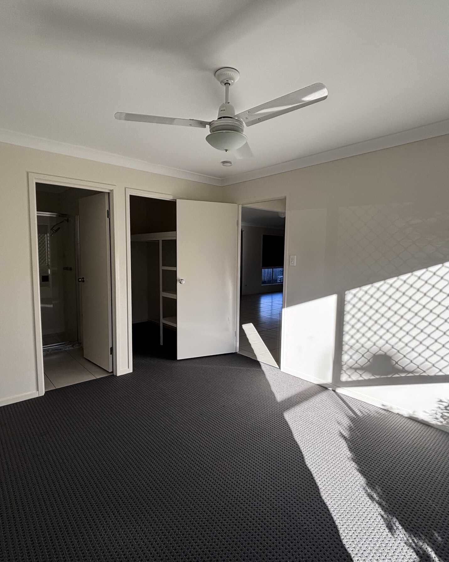 10 Piccadilly Street Bellmere, Bellmere - Thumbnail 4
