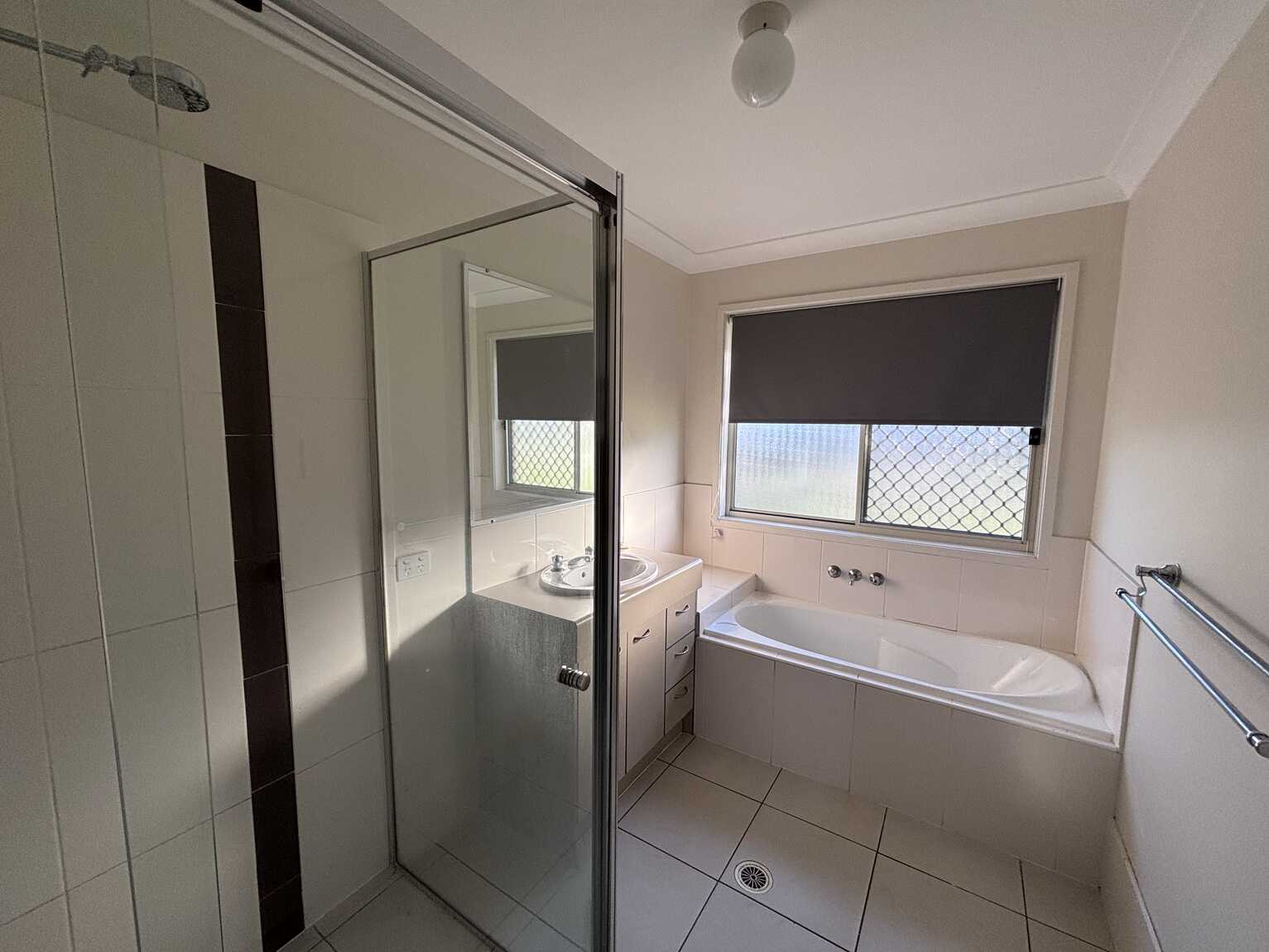 10 Piccadilly Street Bellmere 10 Piccadilly Street Bellmere