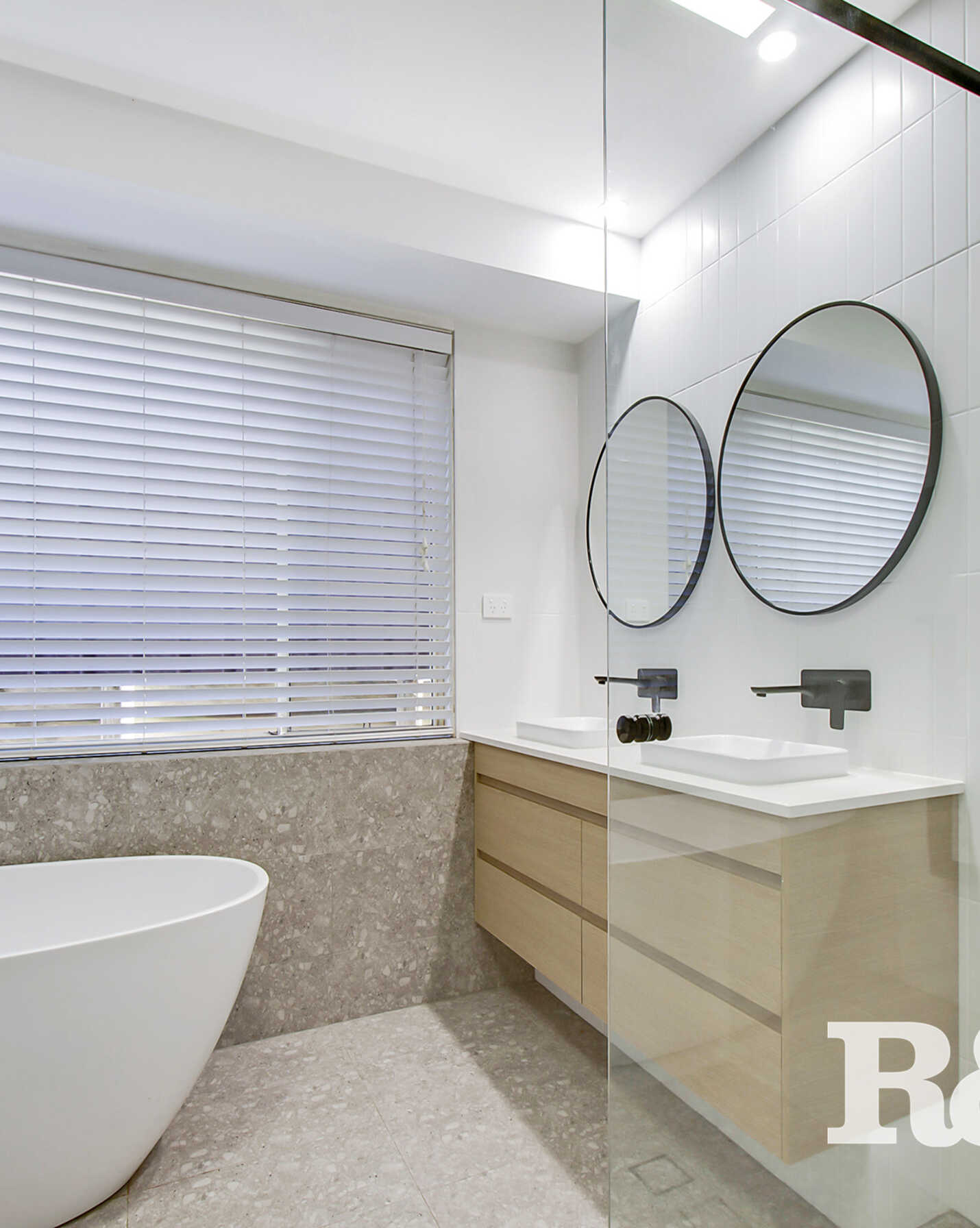 8 Cumbrae Close Erskine Park, Park - Thumbnail 7