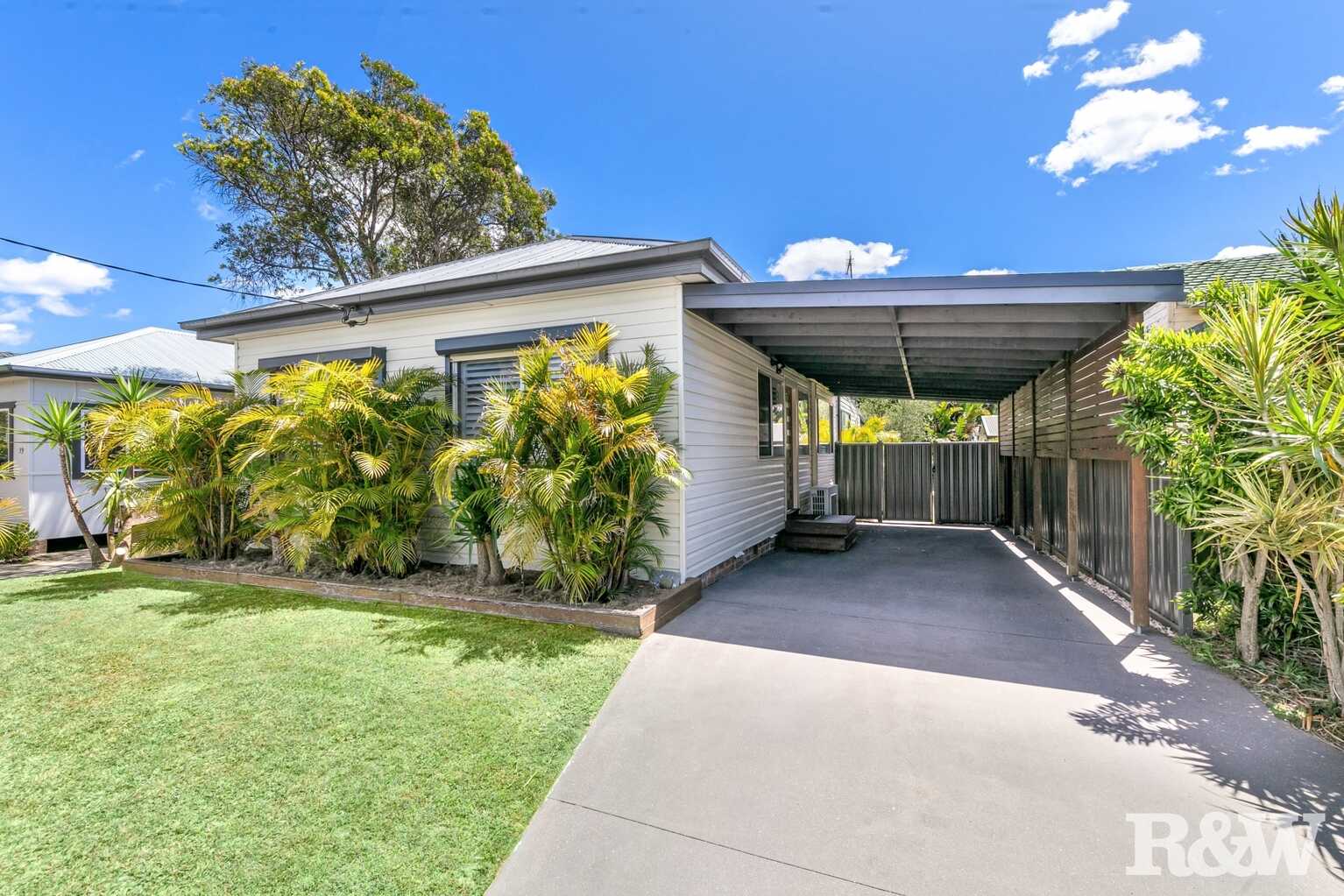 37 Wellington Street Umina Beach 37 Wellington Street Umina Beach