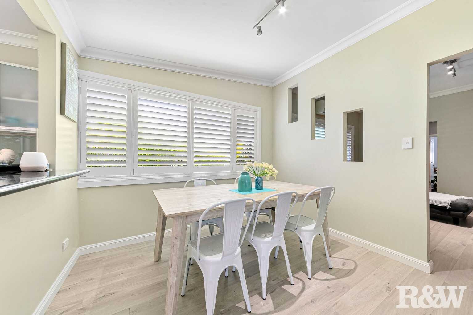 37 Wellington Street Umina Beach 37 Wellington Street Umina Beach