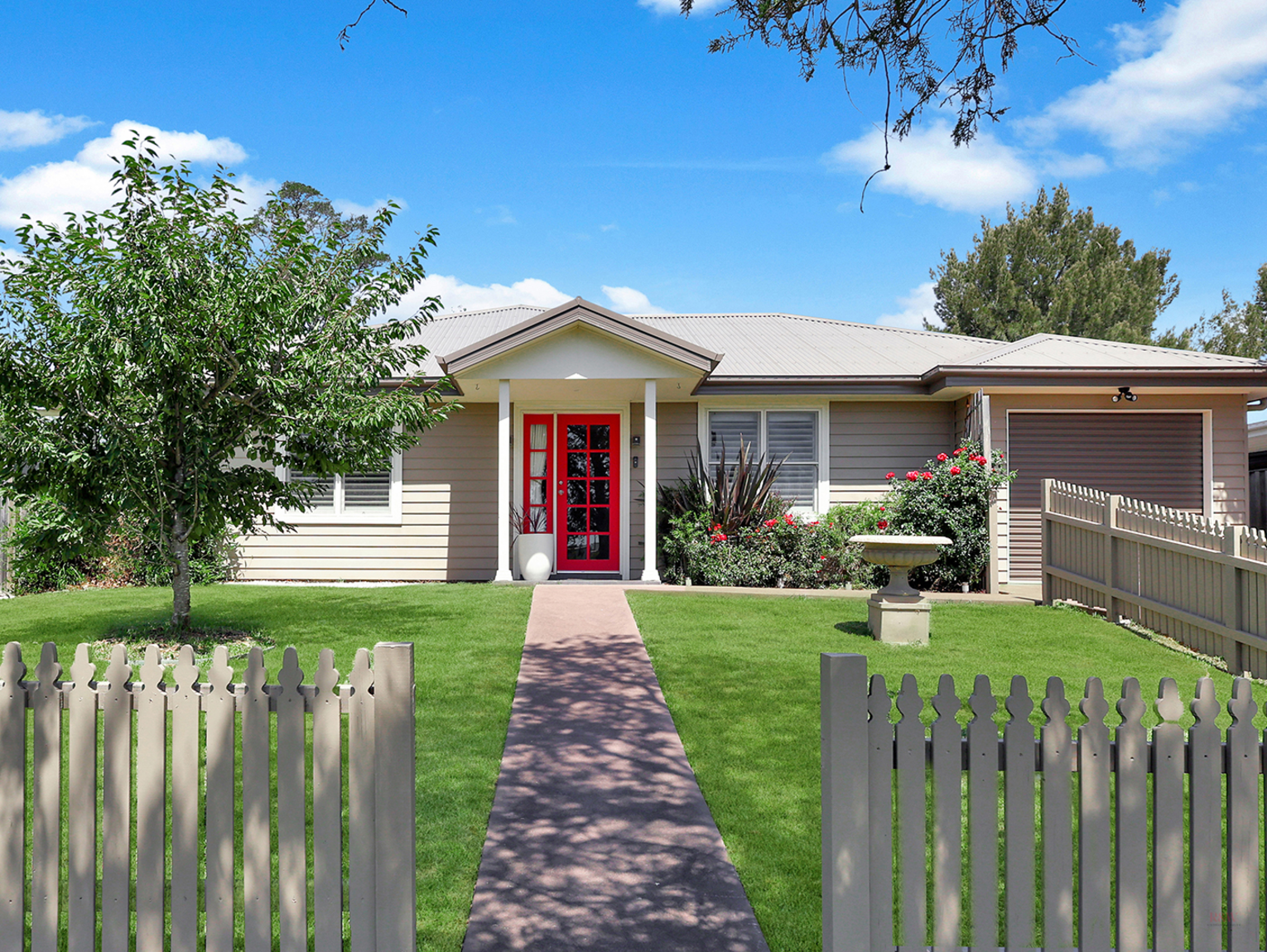 23 Gibbons Road Moss Vale 23 Gibbons Road Moss Vale