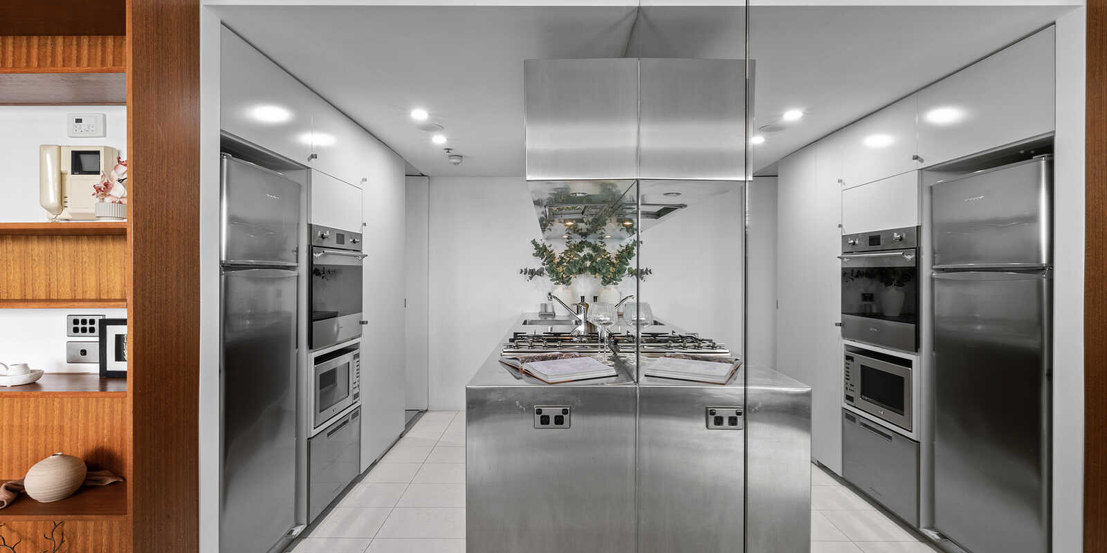 1110/227 Victoria Street Potts Point
