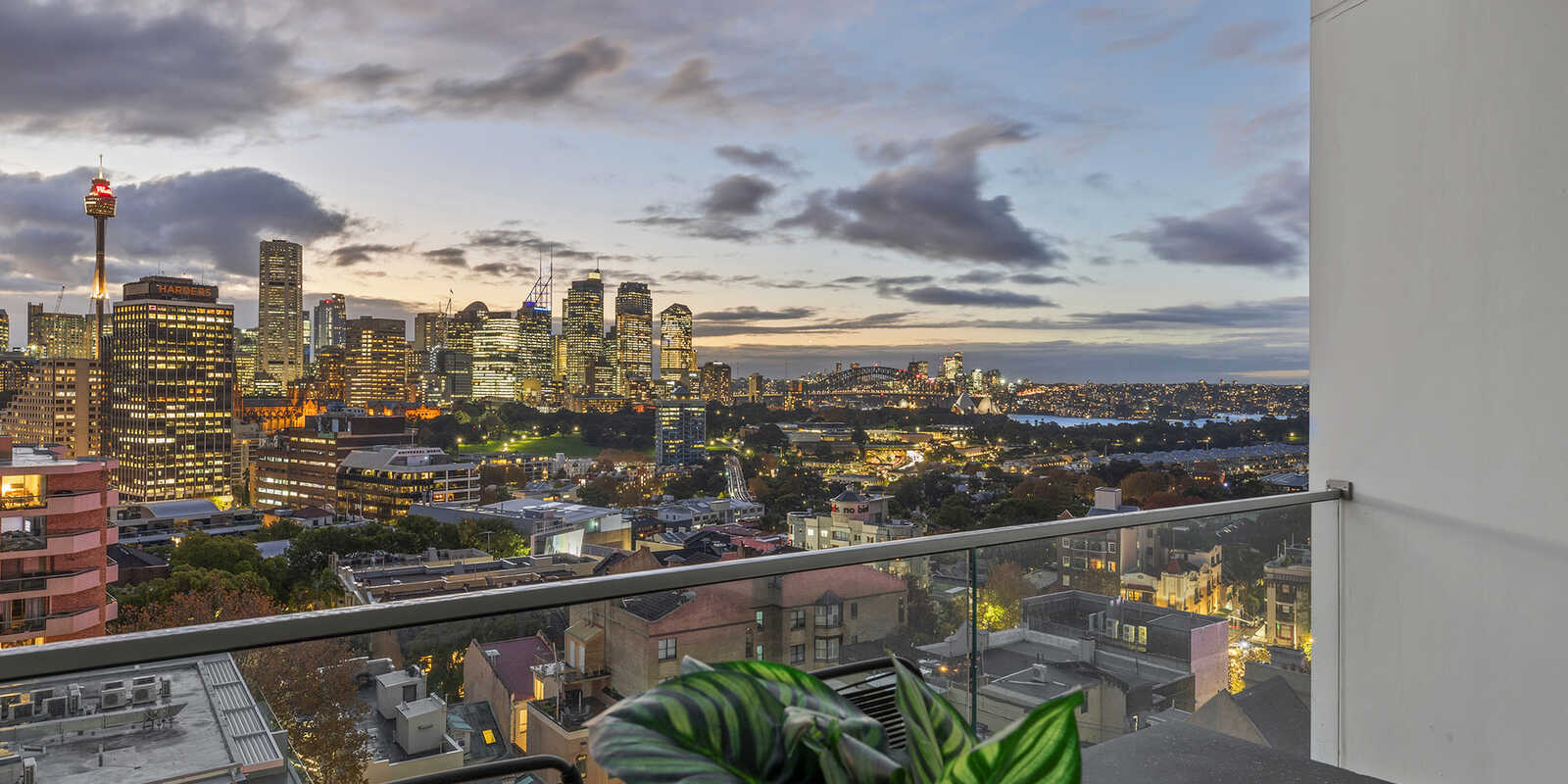 1110/227 Victoria Street Potts Point