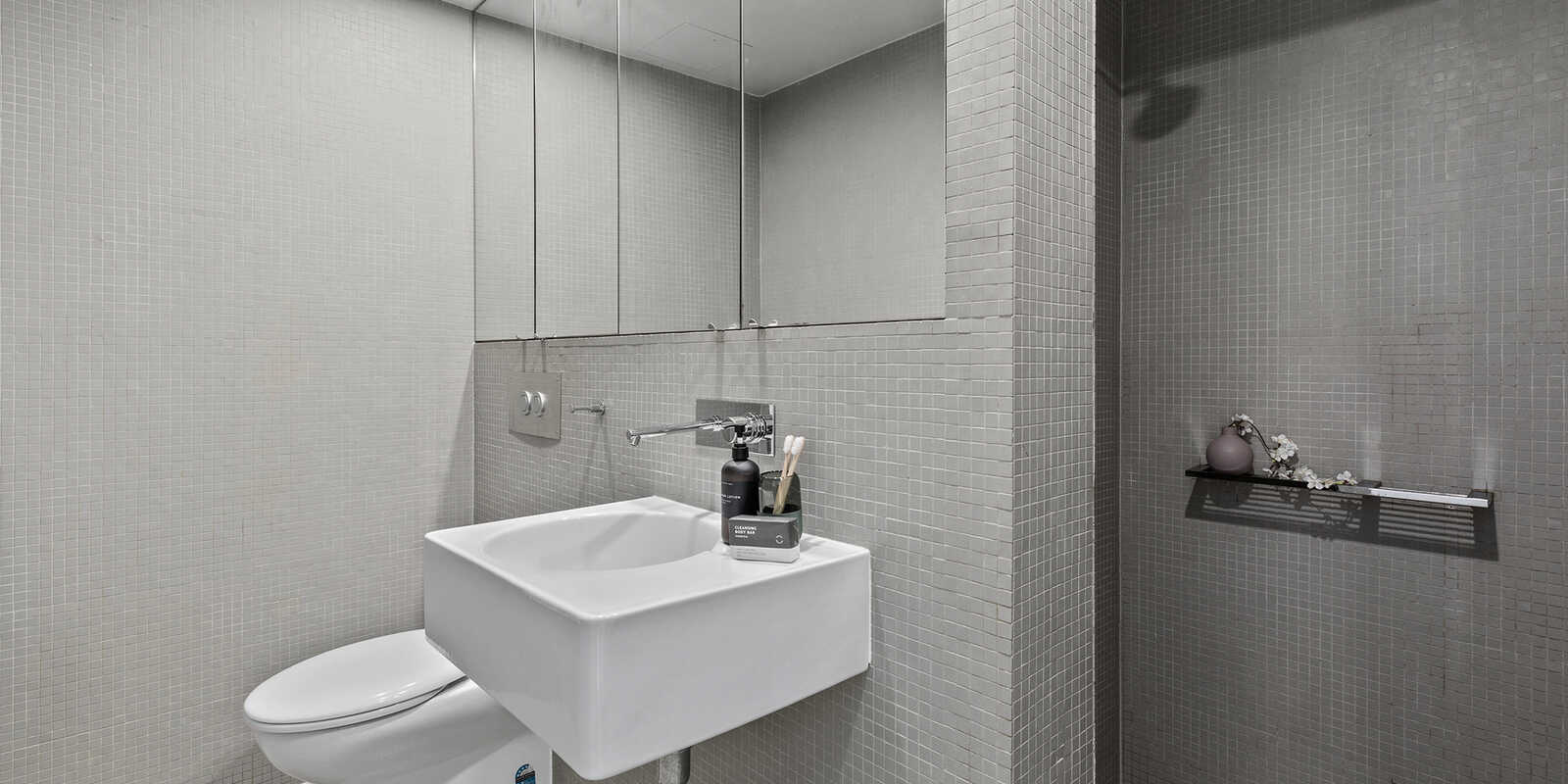 1110/227 Victoria Street Potts Point