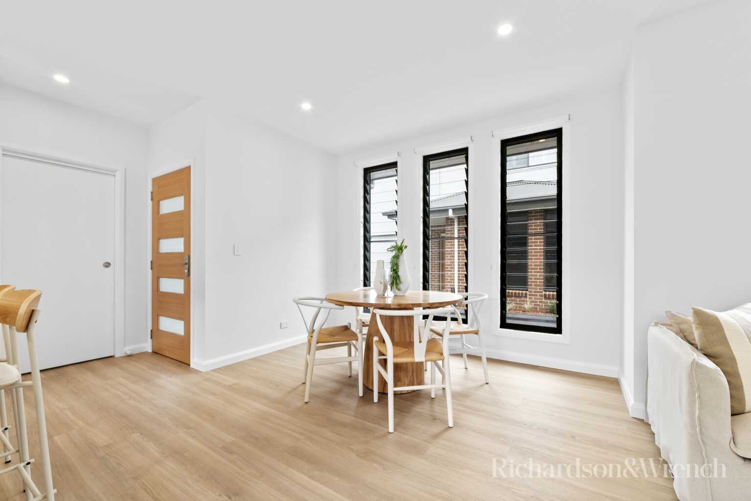 2/48-50 Gallipoli Avenue Blackwall 2/48-50 Gallipoli Avenue Blackwall