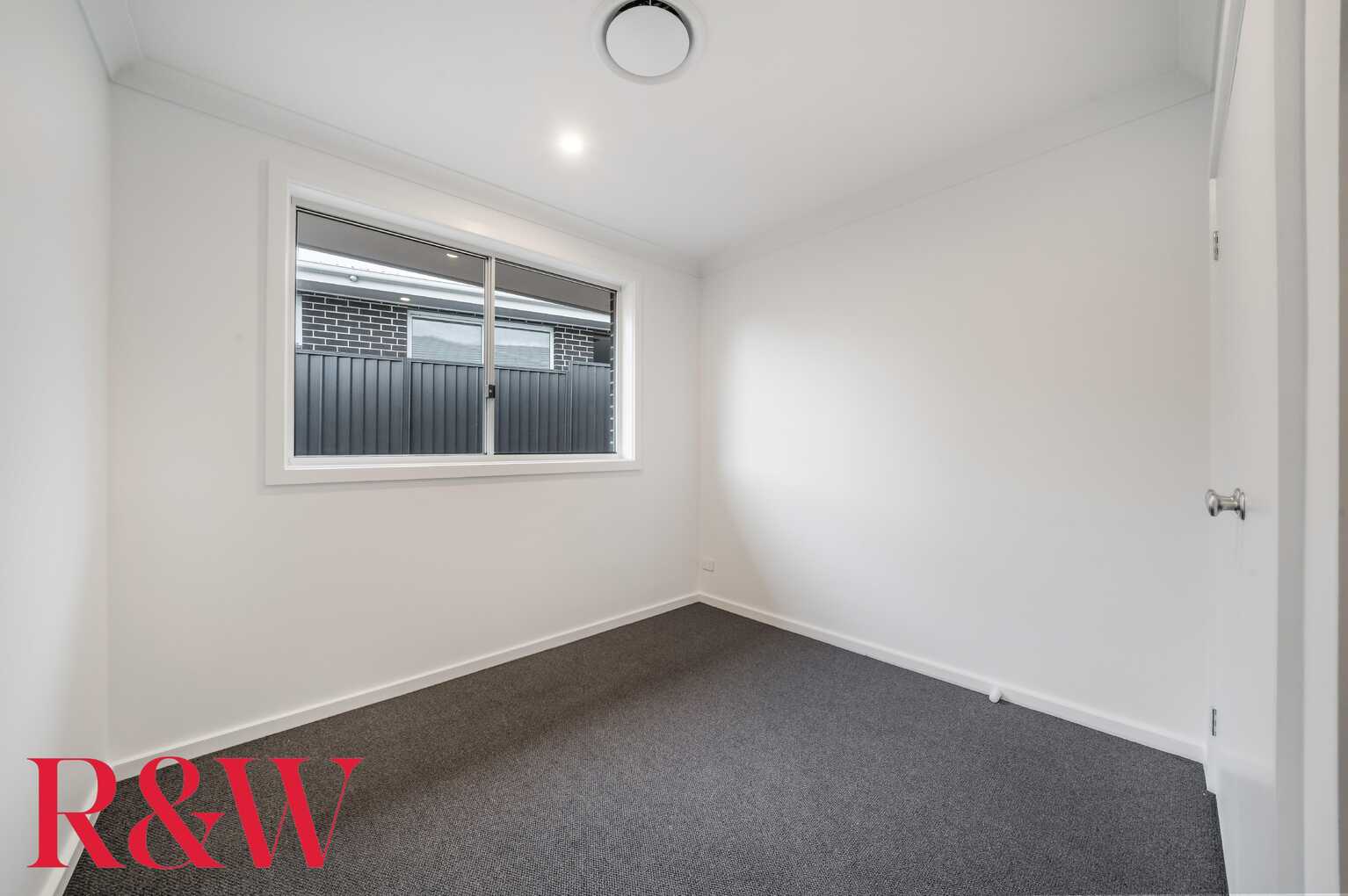 46 Bryant Avenue Claymore 46 Bryant Avenue Claymore