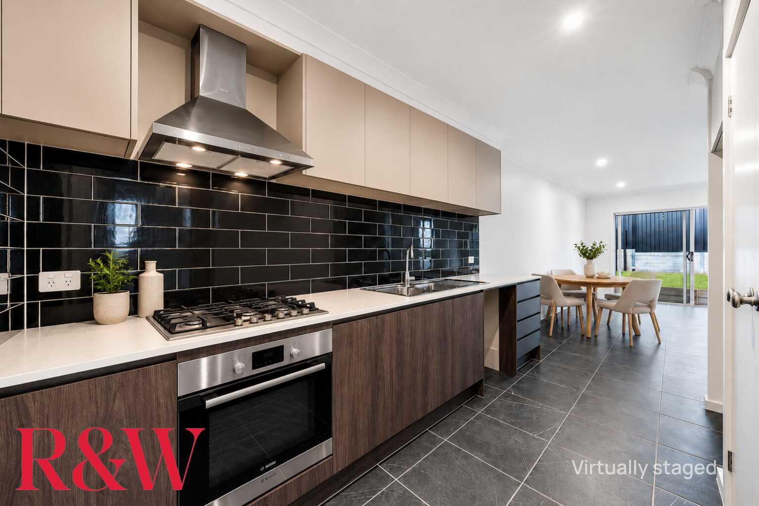 46A Bryant Avenue Claymore 46A Bryant Avenue Claymore