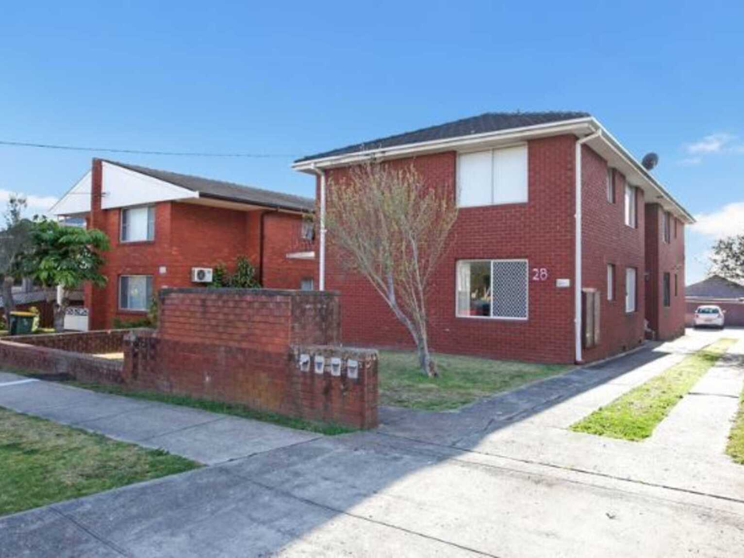 4/28 Ridgewell Street Roselands