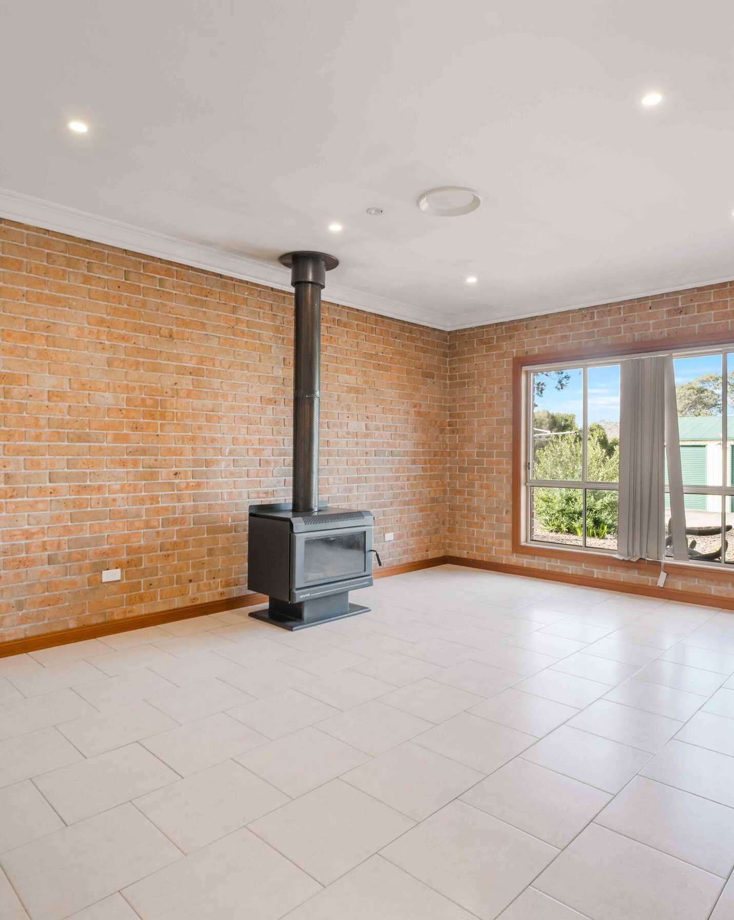 45 Badgerys Creek Road Bringelly, Bringelly - Thumbnail 3