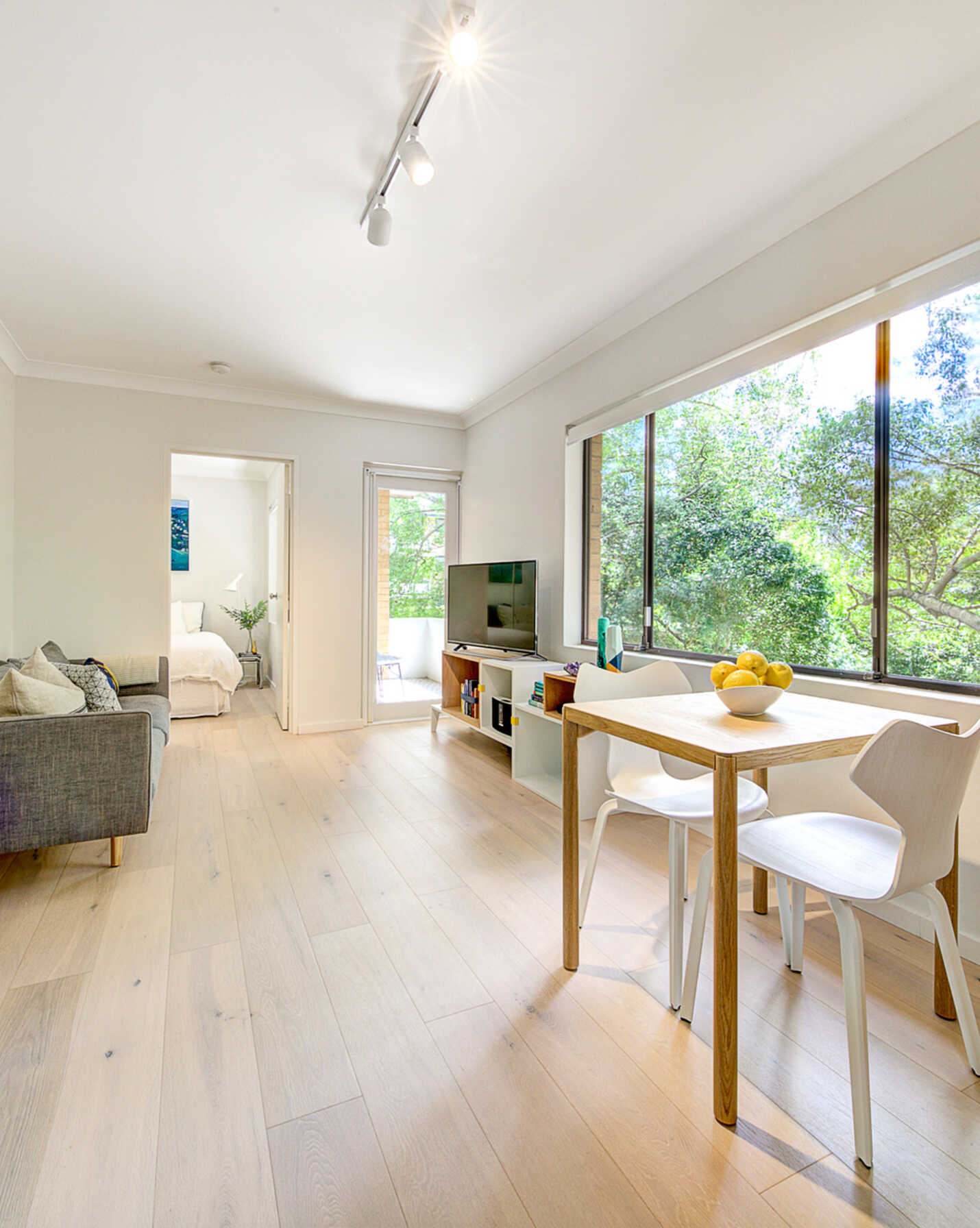 8/218 Ben Boyd Road Cremorne