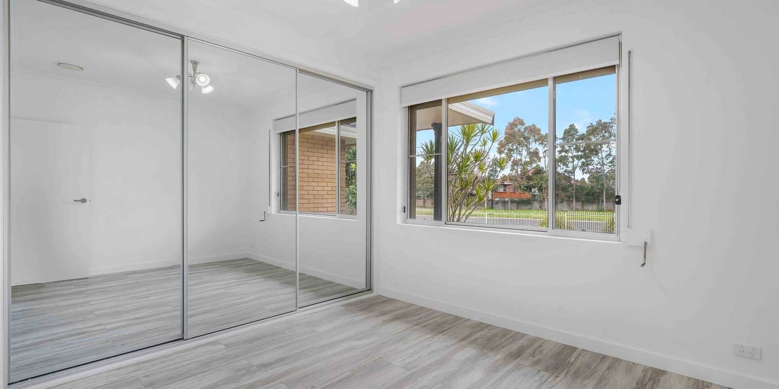 445 Hoxton Park Road Hinchinbrook