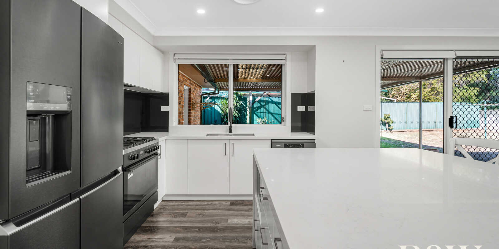 57 Kunipipi Street St Clair
