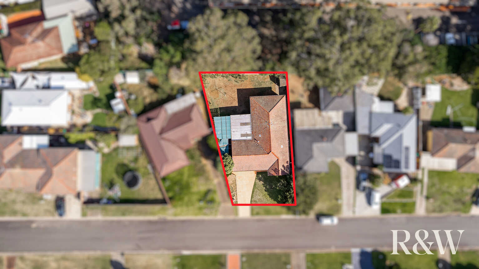 57 Kunipipi Street St Clair