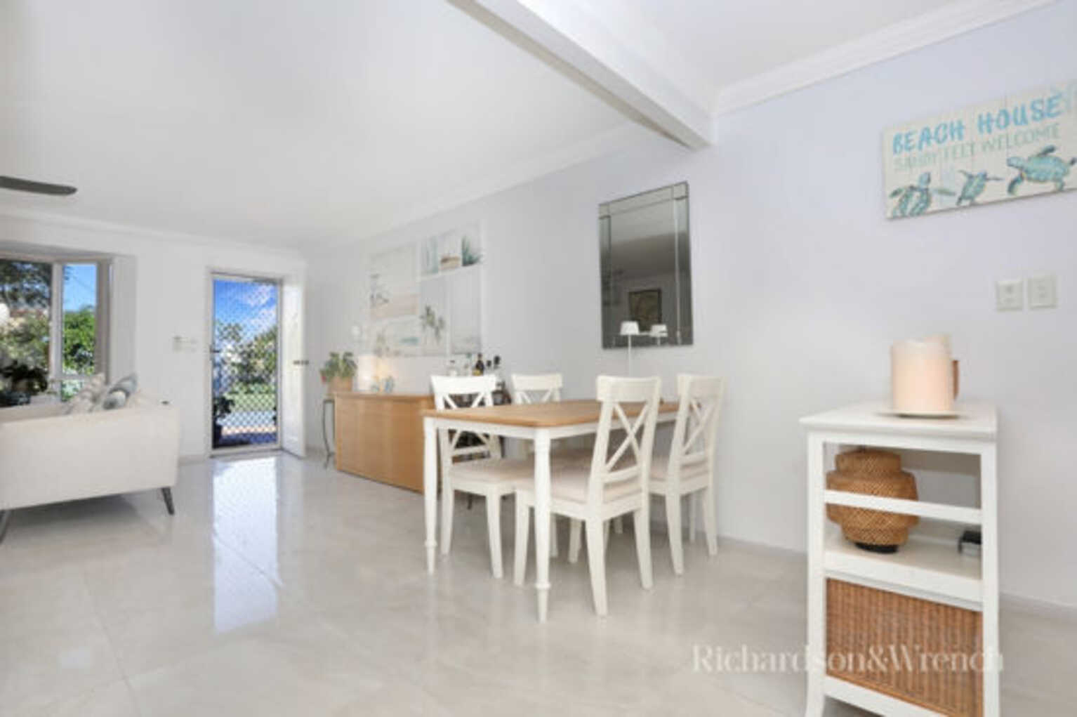 2/5 Winston Drive Bongaree 2/5 Winston Drive Bongaree