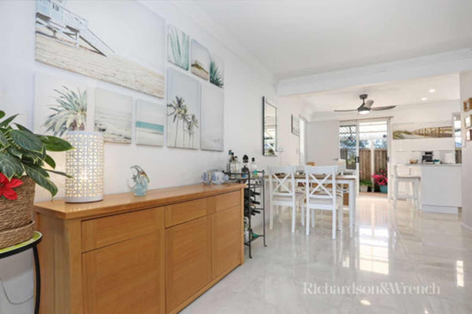 2/5 Winston Drive Bongaree 2/5 Winston Drive Bongaree