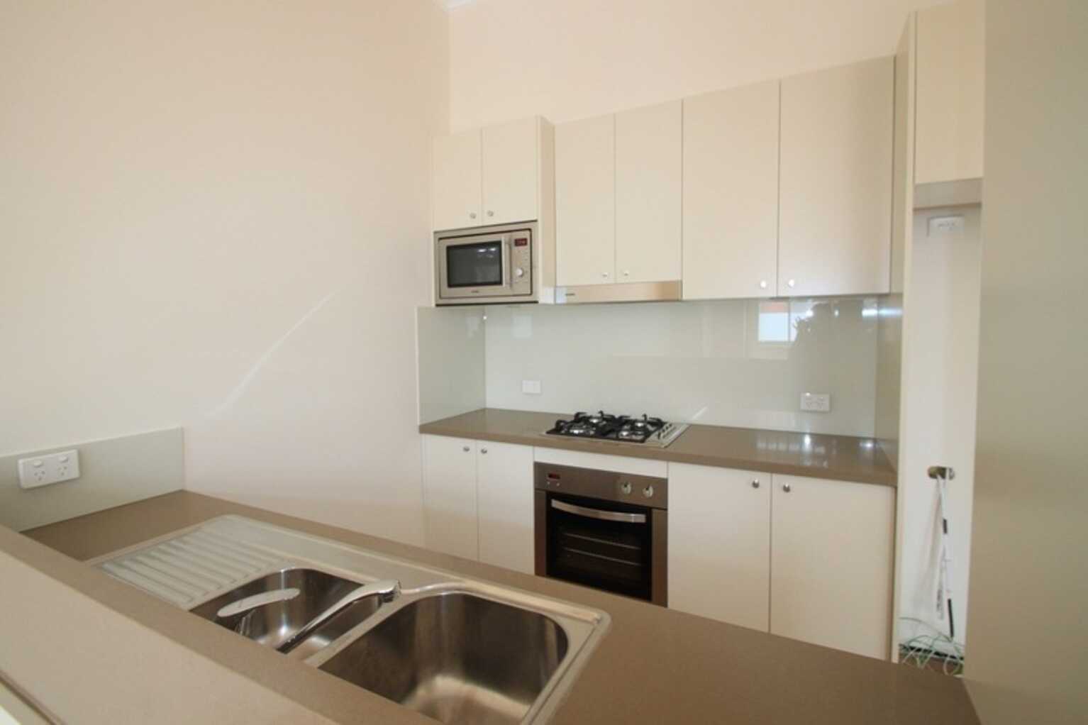 10/2 Metropolitan Road Enmore