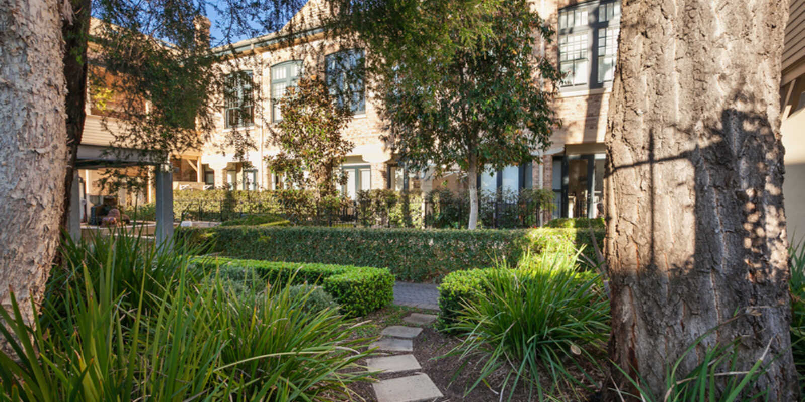 10/2 Metropolitan Road Enmore