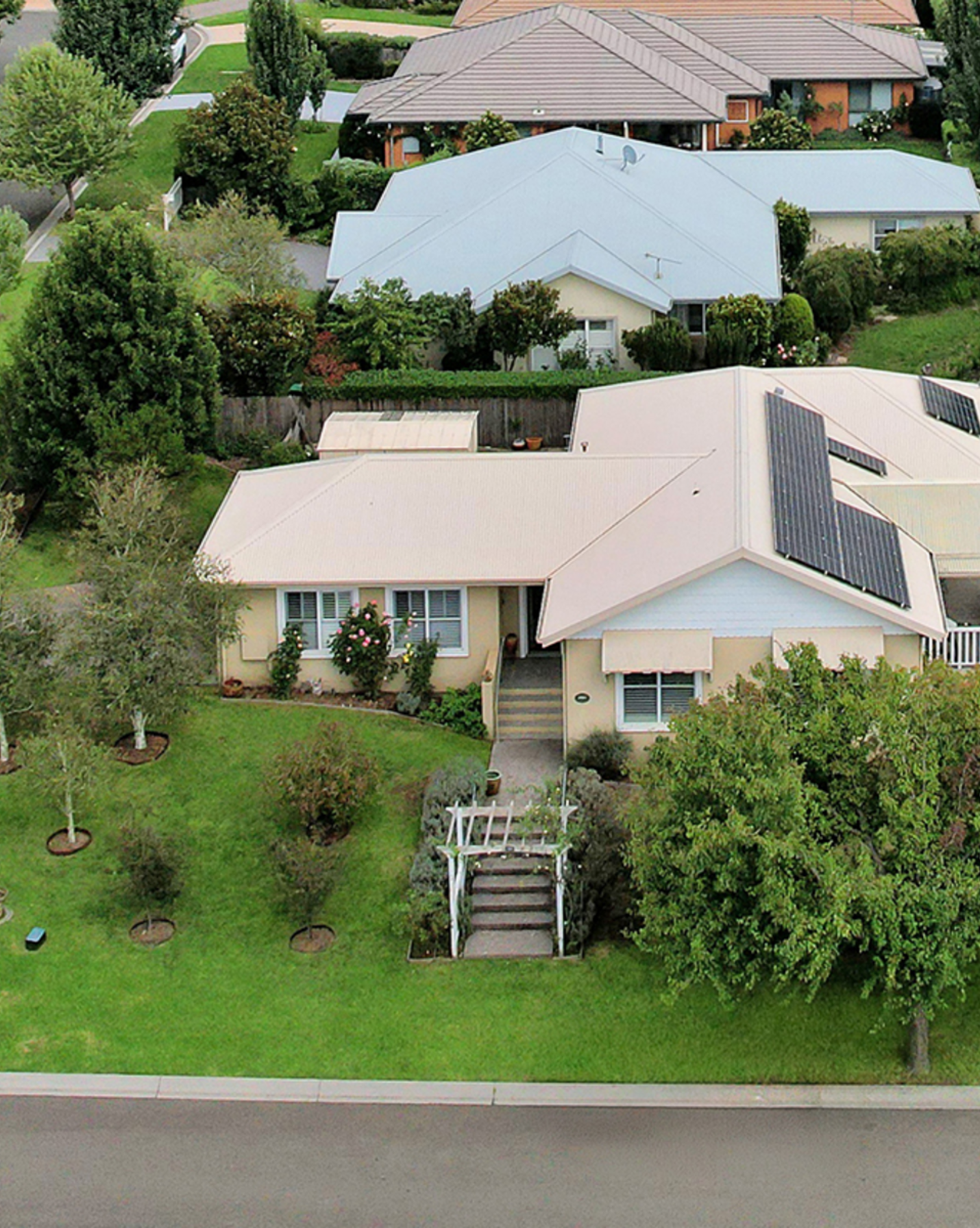 2 Lansdown Place Moss Vale, Vale - Thumbnail 2
