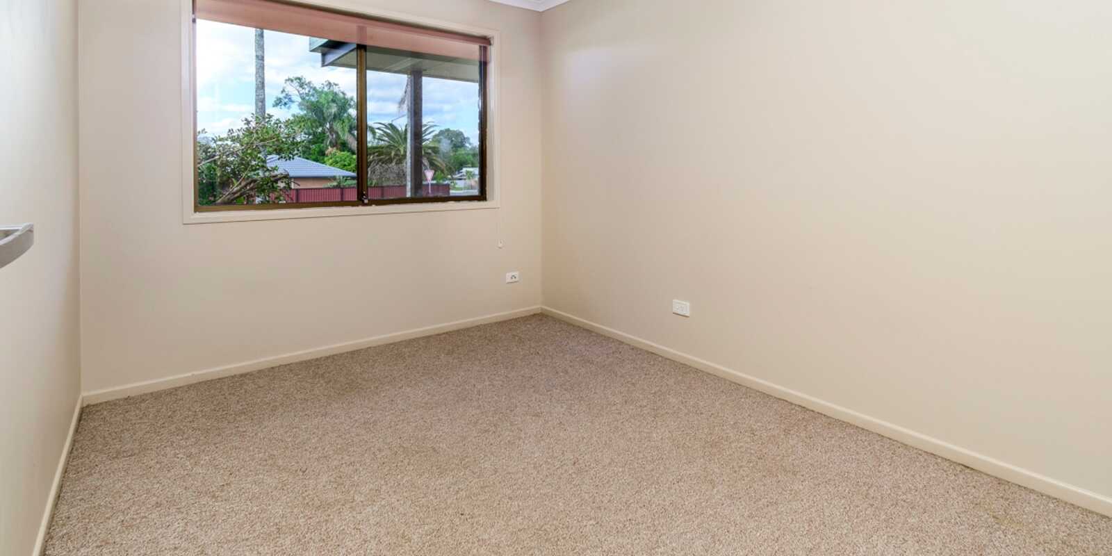 2 Lewis Street Caboolture 2 Lewis Street Caboolture