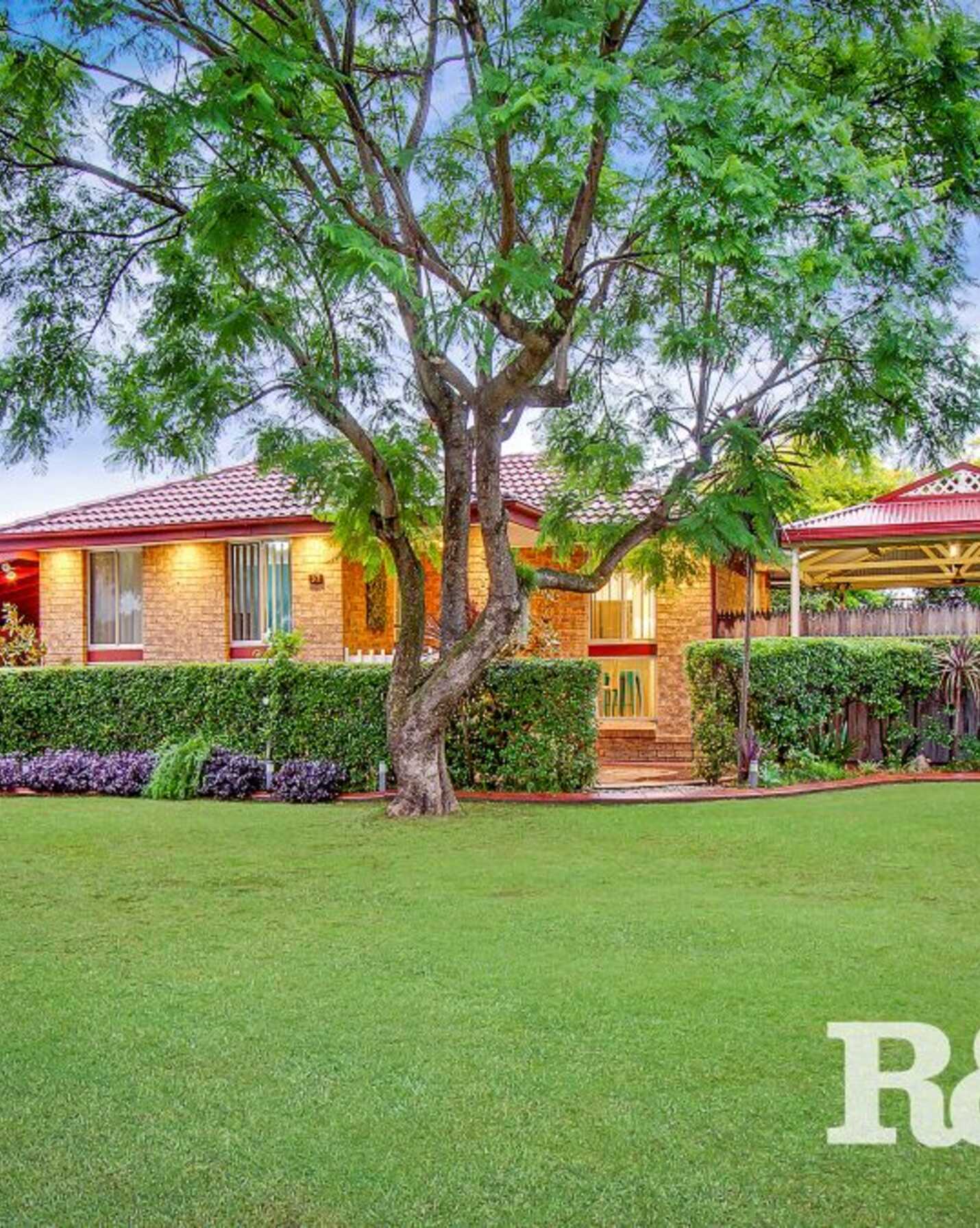 37 Shakespeare Drive St Clair