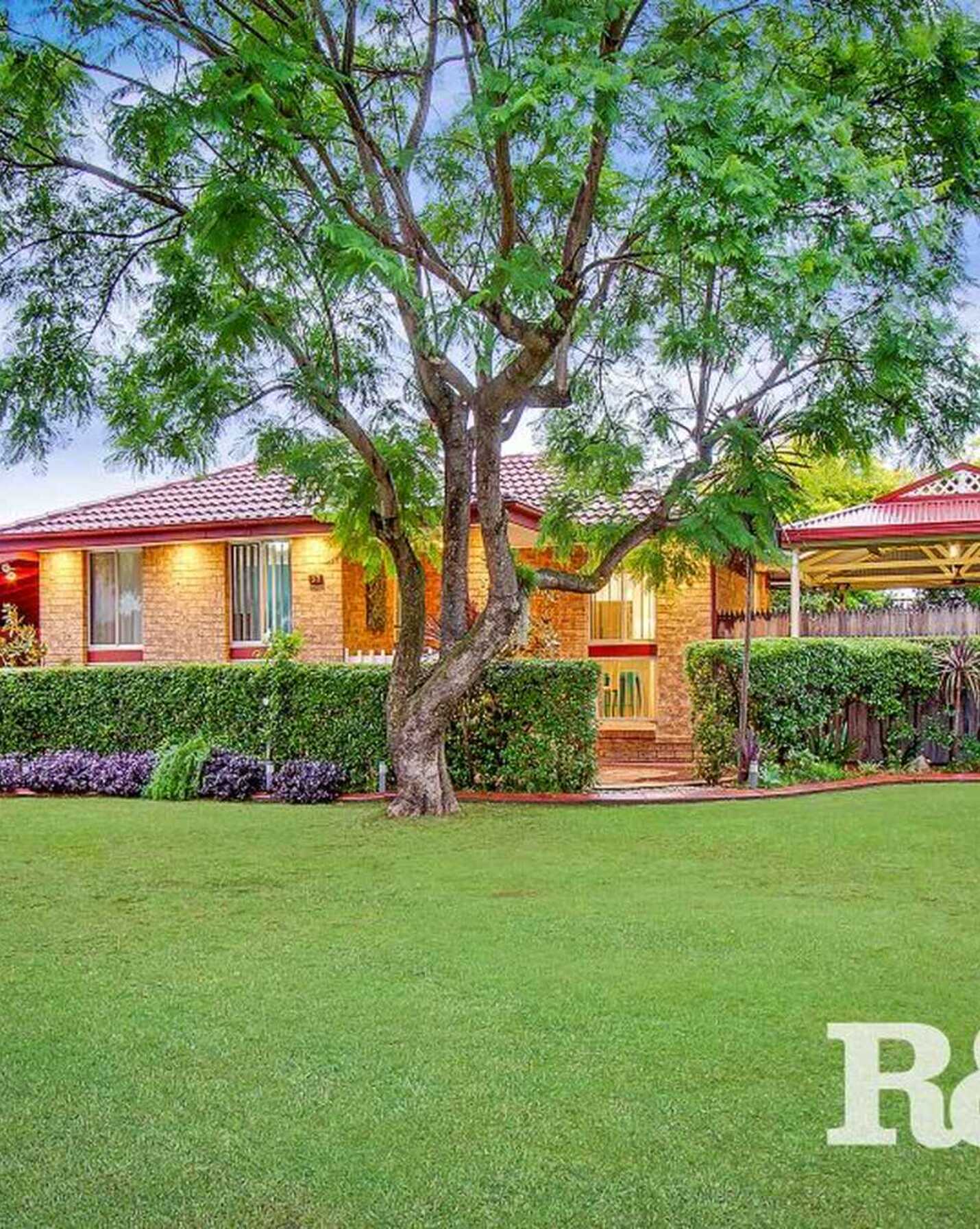 37 Shakespeare Drive St Clair