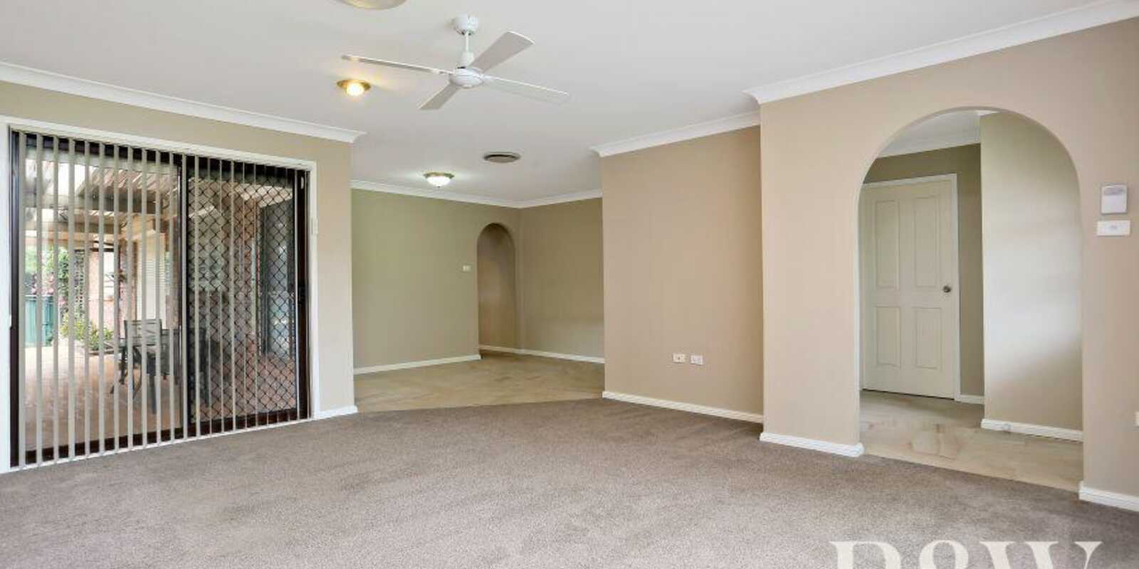 43 Timesweep Drive St Clair 43 Timesweep Drive St Clair