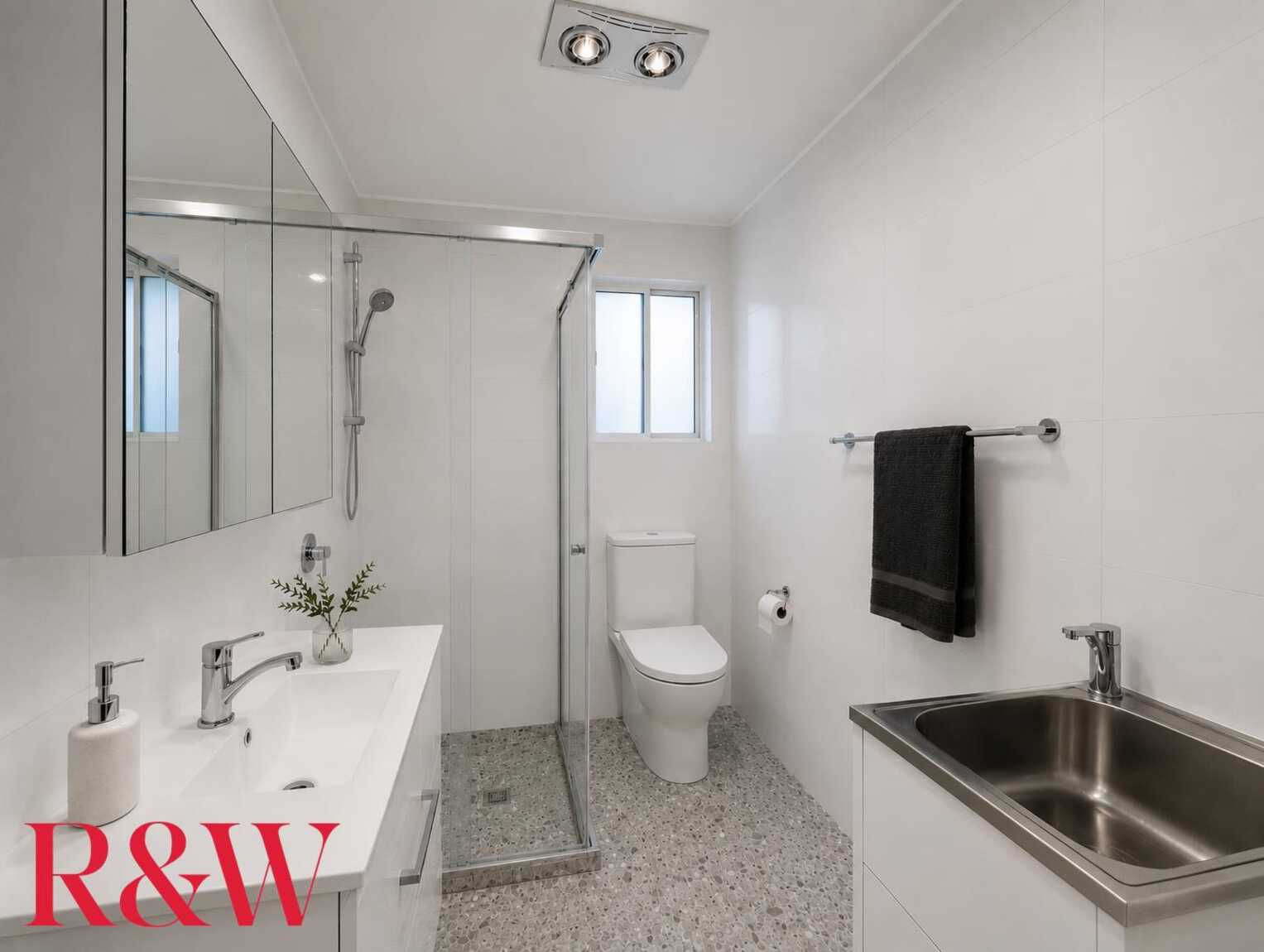 3A Crinum Place Macquarie Fields 3A Crinum Place Macquarie Fields