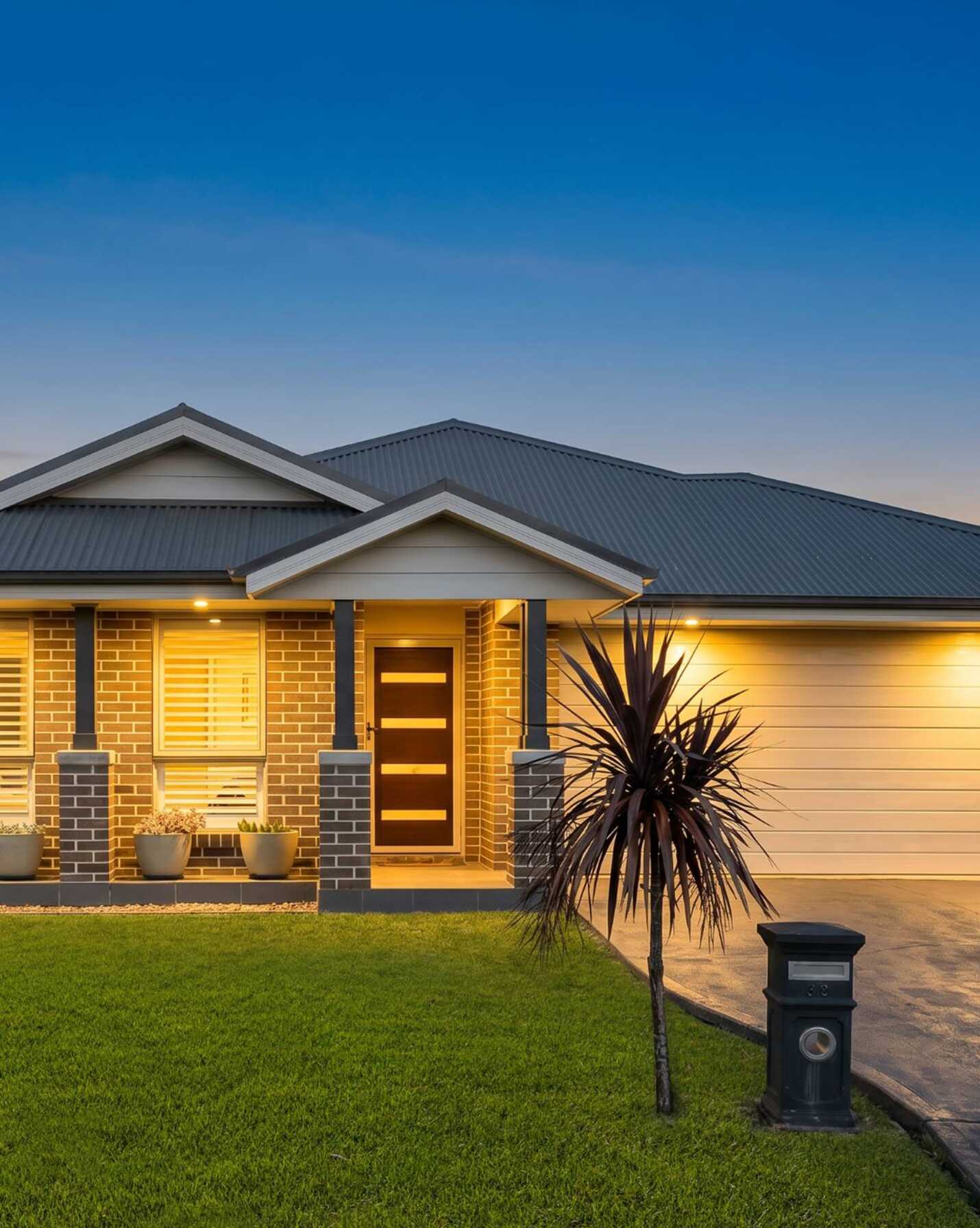 83 HERITAGE DRIVE Appin