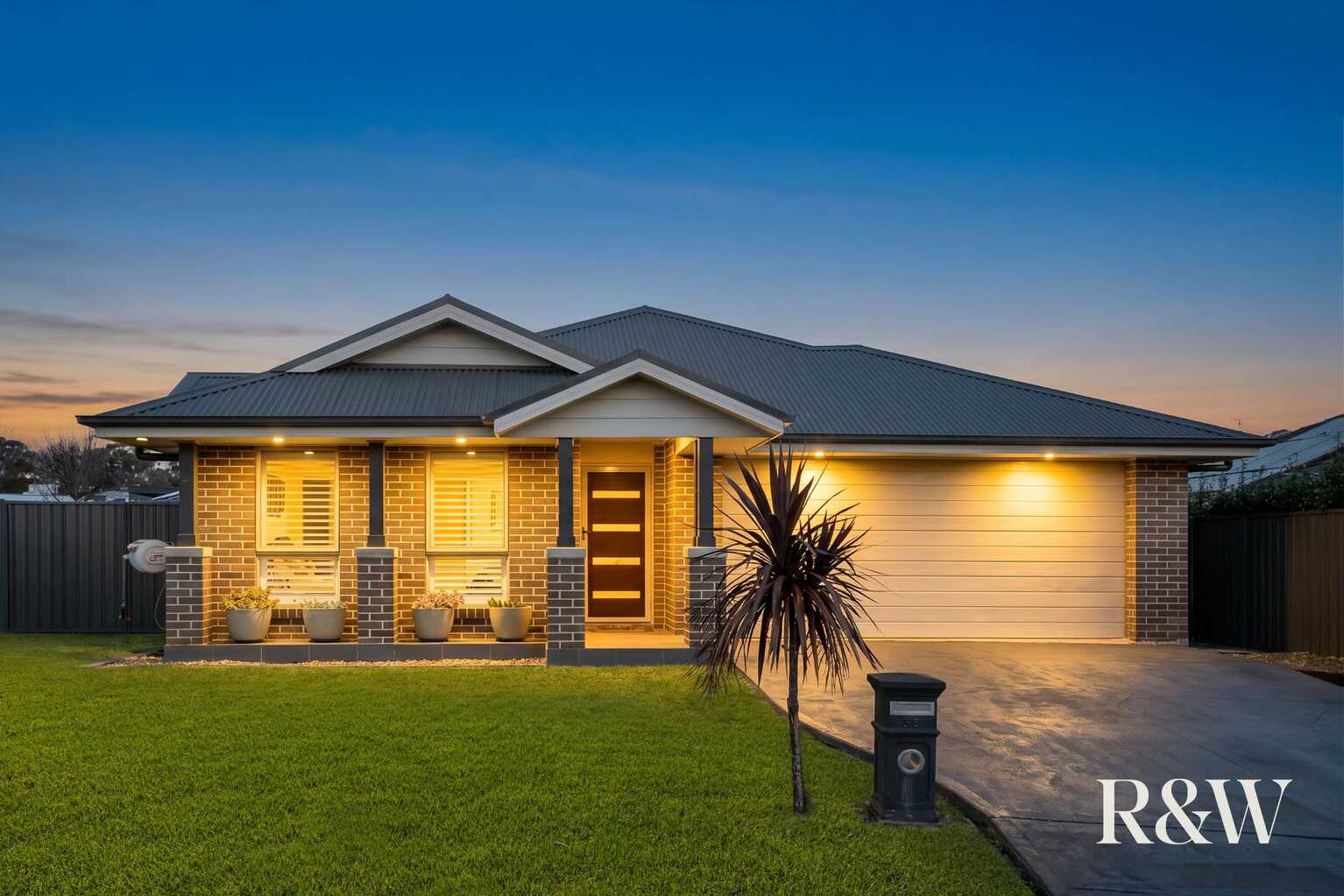 83 HERITAGE DRIVE Appin 83 HERITAGE DRIVE Appin